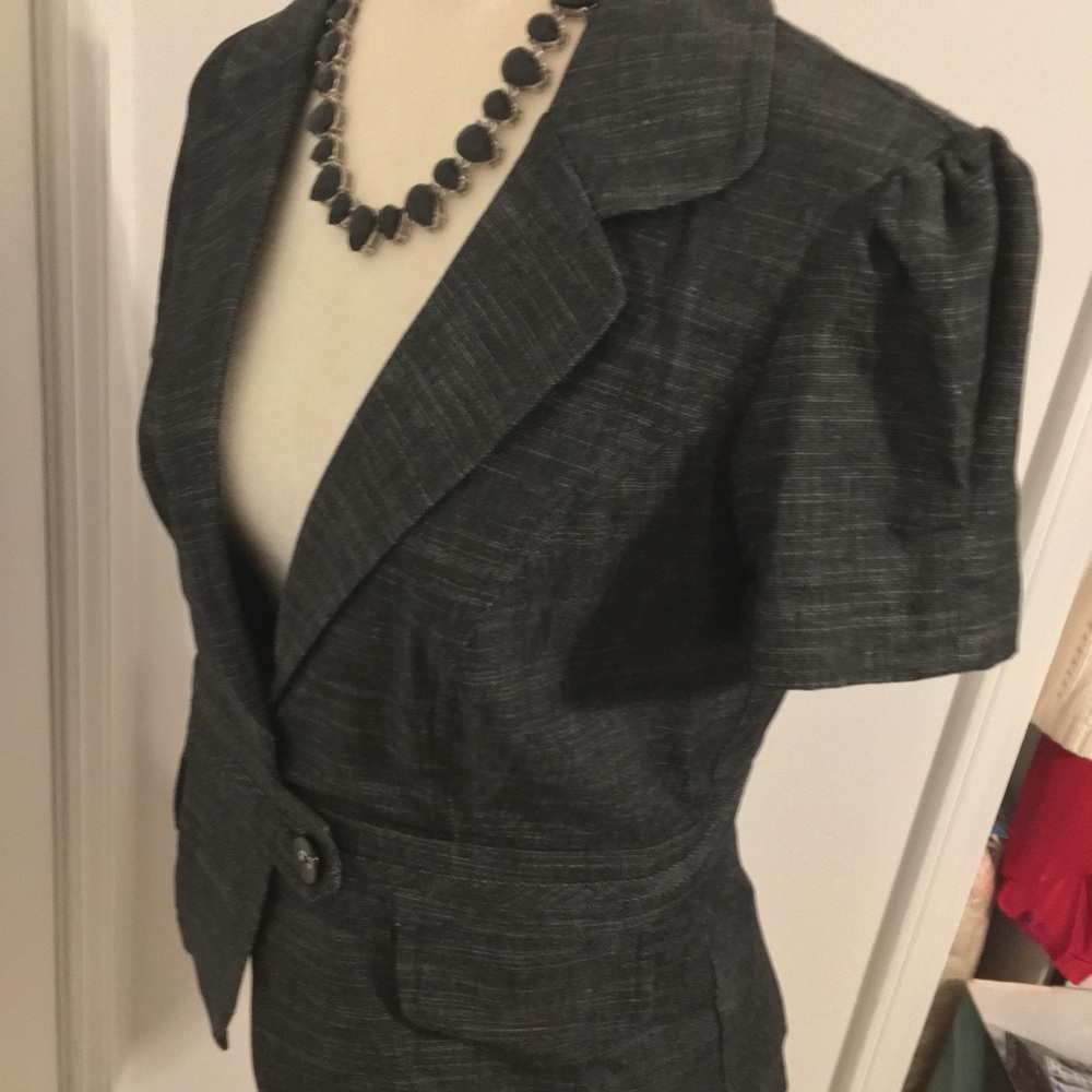 IZ byer L Blazer NWOT’ flawless! Very nice!